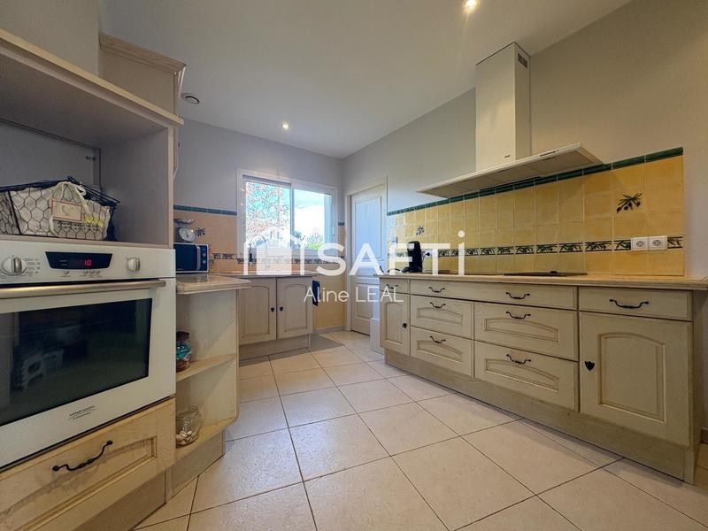 Maison - 158 m² - 5 pièces