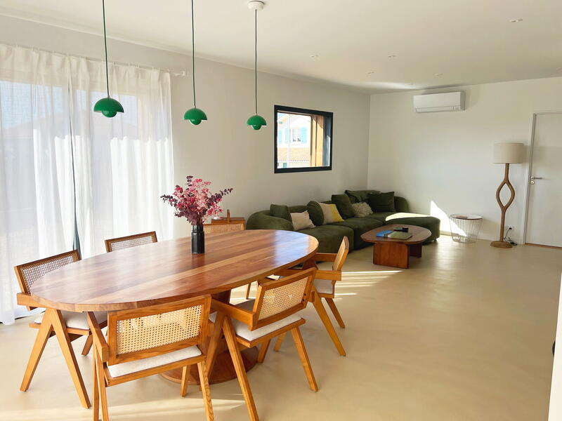 Maison - 160 m² - 5 pièces