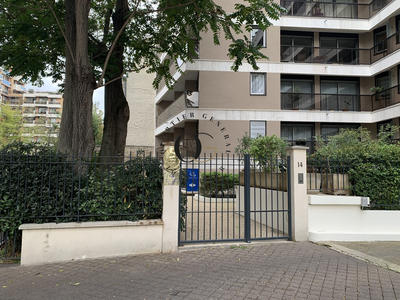 Parking / Garage - 11 m²