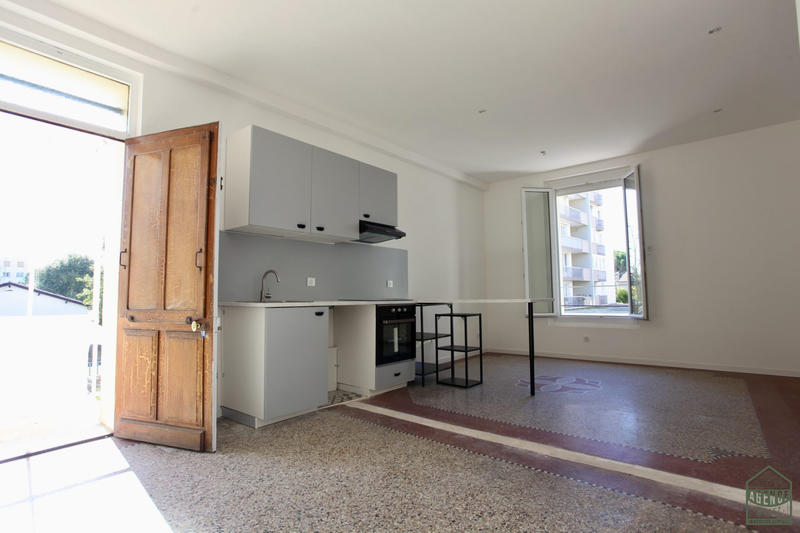 Appartement - 60 m² - 3 pièces