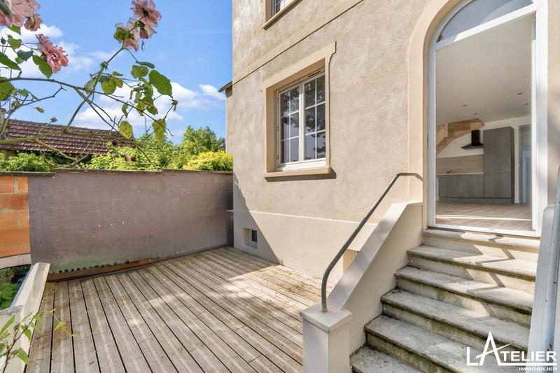 Maison - 110 m² - 5 pièces