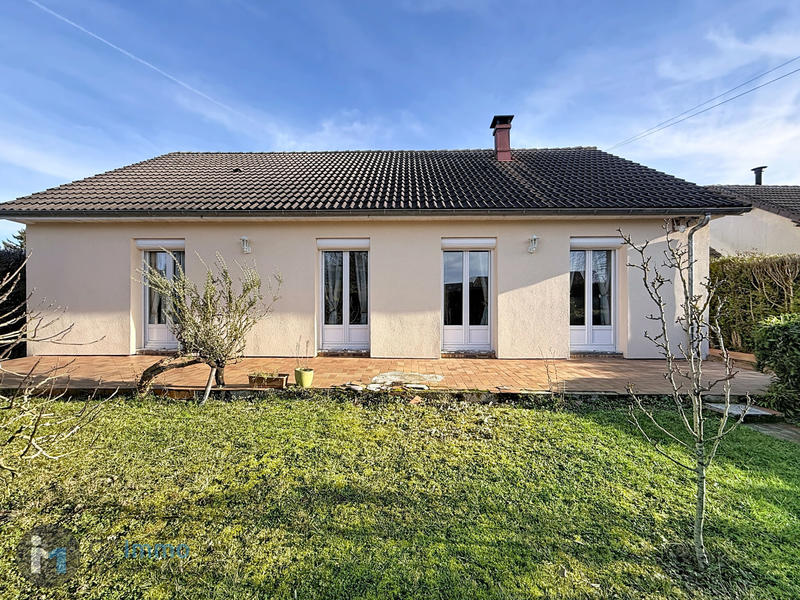 Maison - 97 m² - 4 pièces