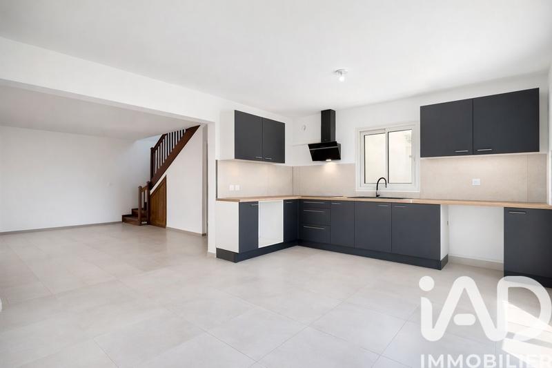 Maison - 121 m² - 4 pièces