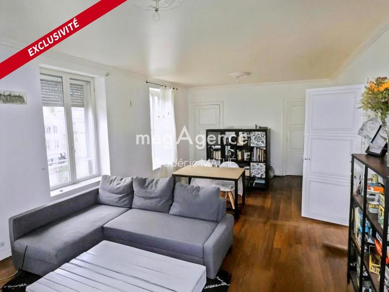 Appartement - 100 m² - 4 pièces