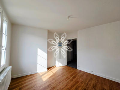 Appartement - 109 m² - 4 pièces