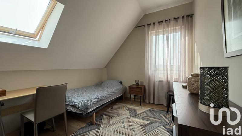 Maison - 92 m² - 5 pièces