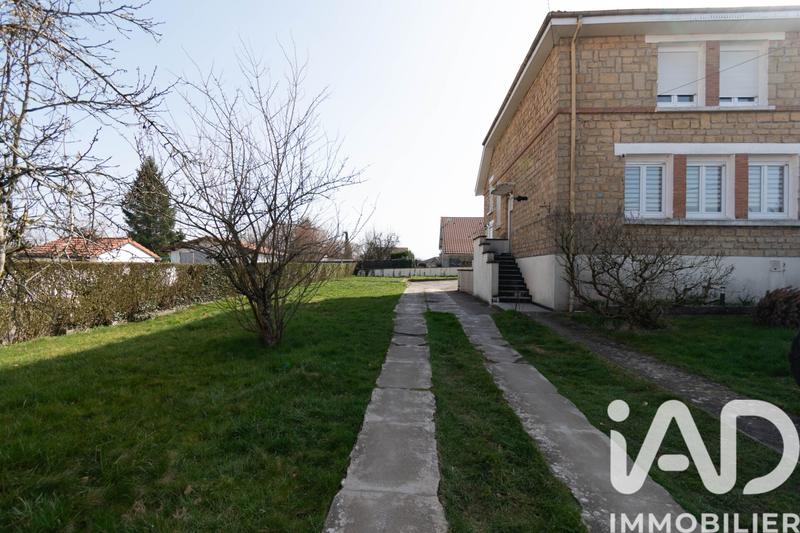 Maison - 104 m² - 6 pièces