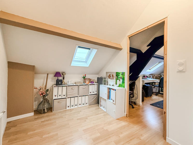 Maison - 100 m² - 4 pièces