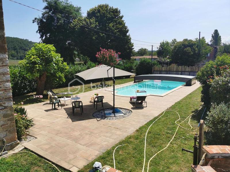 Ferme - 300 m² - 9 pièces