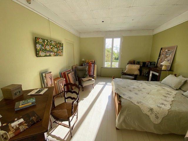 Maison - 400 m² - 10 pièces