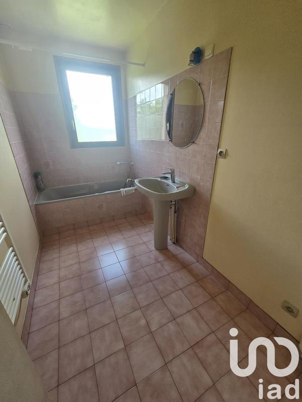 Maison - 107 m² - 5 pièces