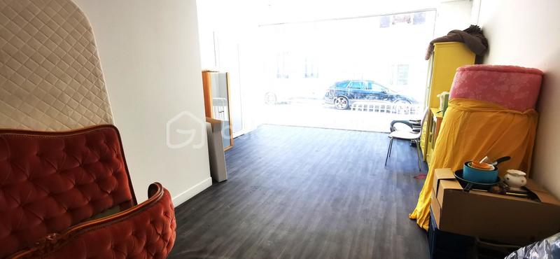 Immeuble - 110 m² - 5 pièces