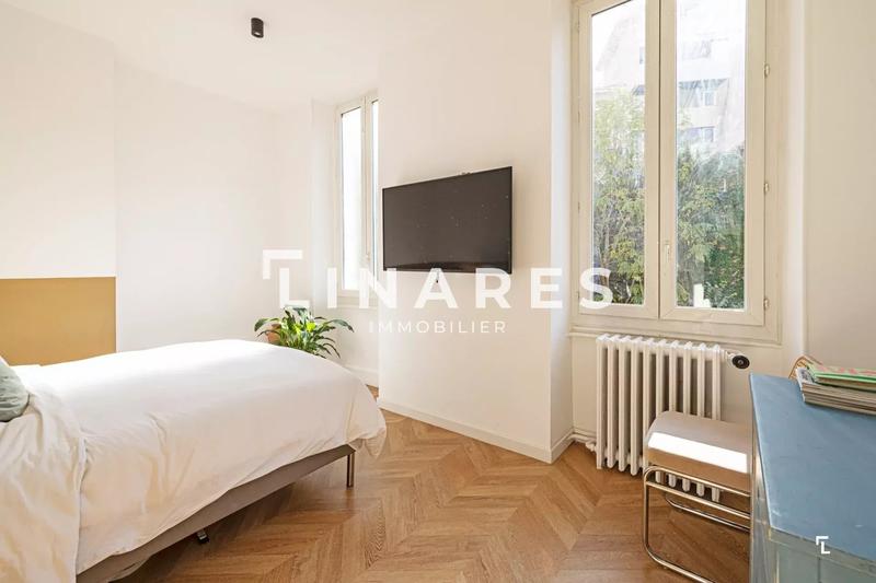 Appartement - 91 m² - 3 pièces