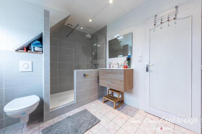 Maison traditionnelle - 115 m² - 5 pièces