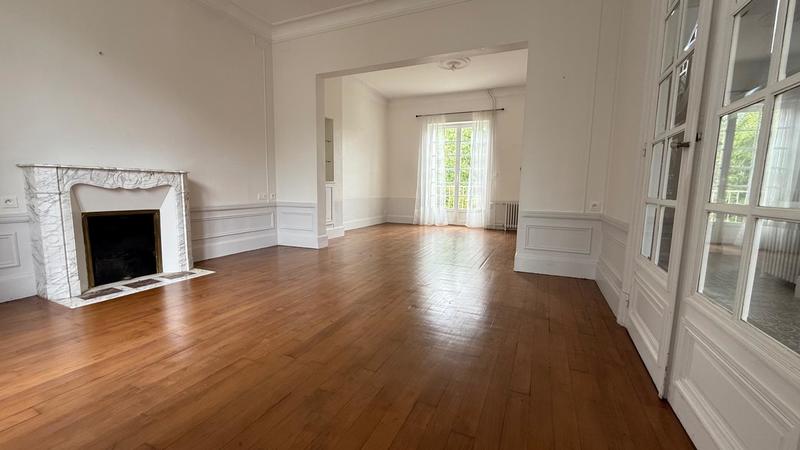 Maison - 148 m² - 6 pièces