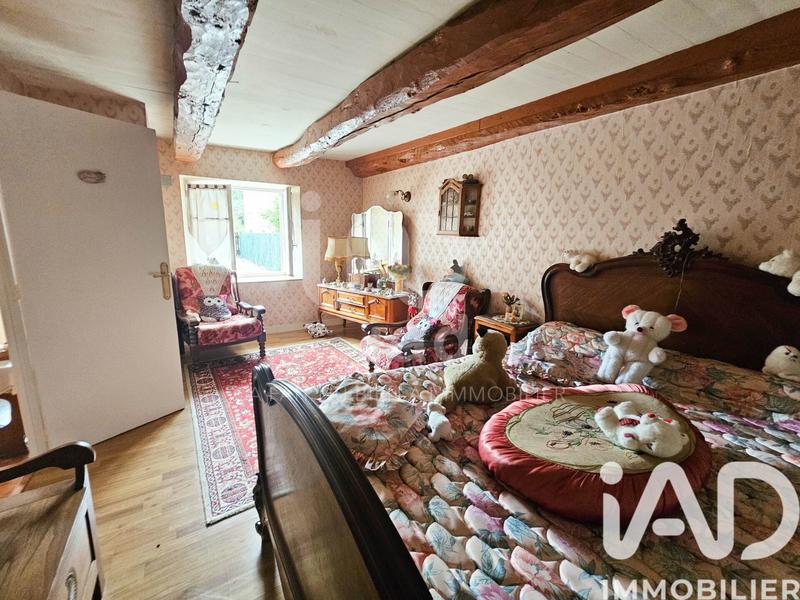 Maison - 96 m² - 6 pièces