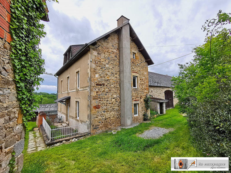 Maison ancienne - 98 m² - 6 pièces