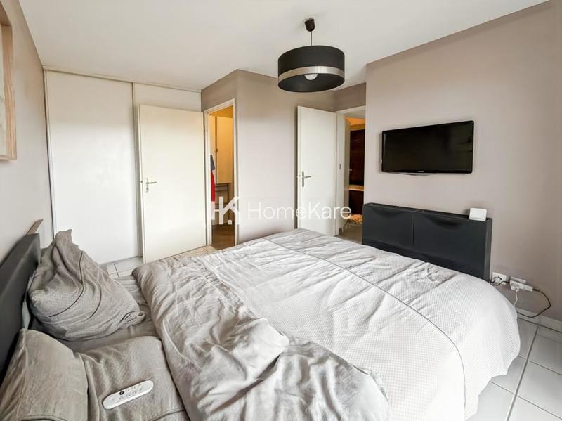 Appartement - 80 m² - 4 pièces