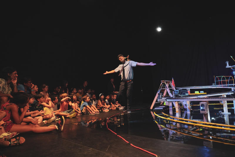 Théâtre d'objets sonores connectés - Track