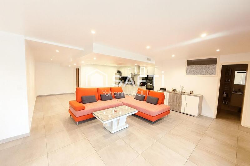 Maison - 570 m² - 14 pièces