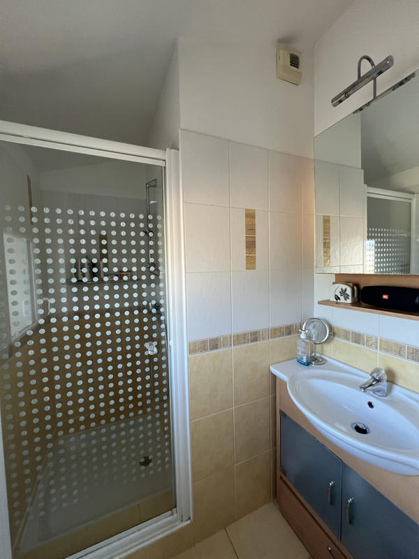 Villa - 192 m² - 8 pièces