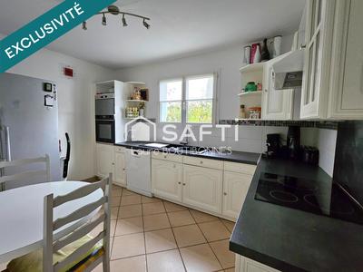 Maison - 140 m² - 6 pièces