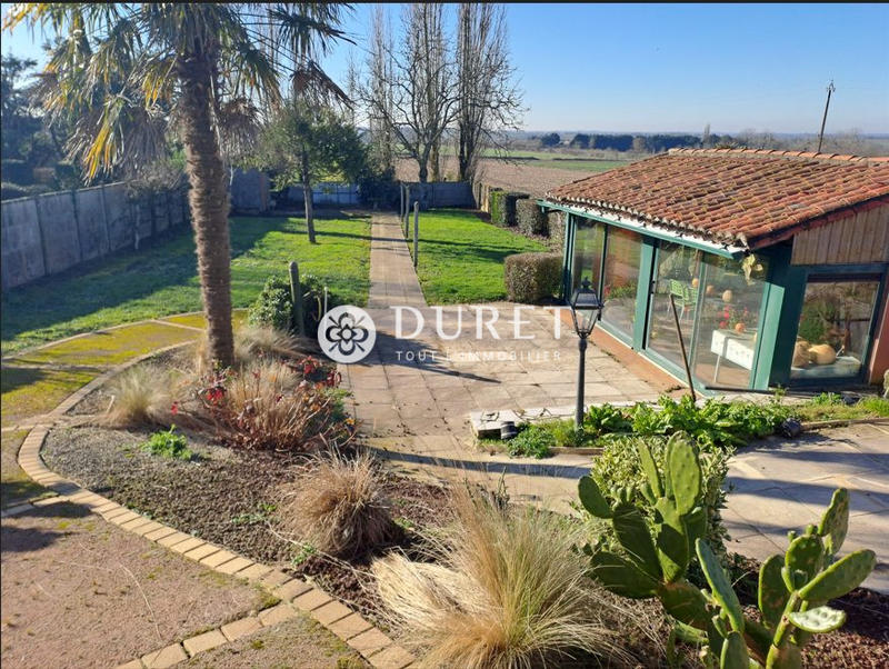 Maison - 90 m² - 3 pièces