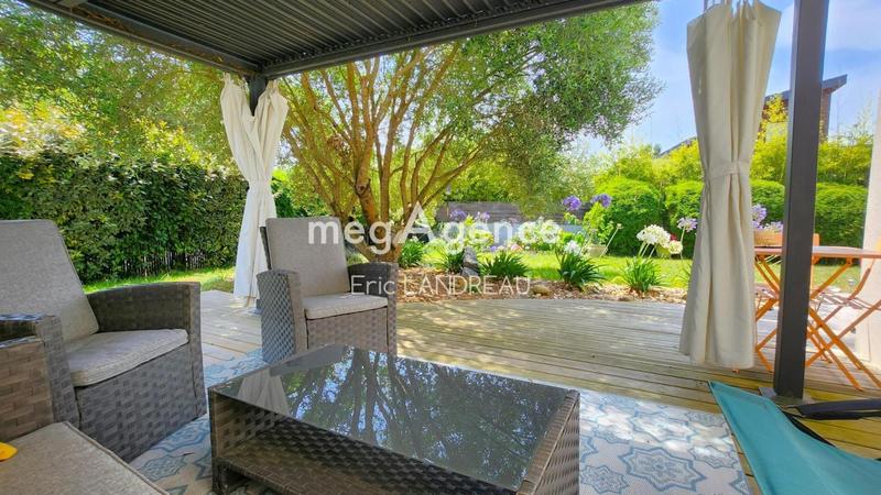 Maison - 140 m² - 6 pièces