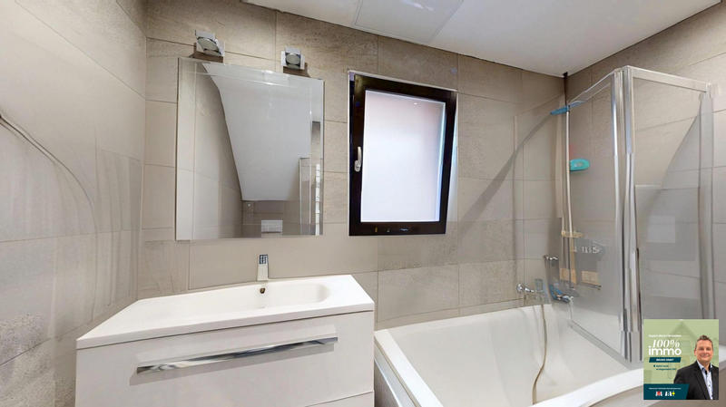 Duplex - 101 m² - 4 pièces