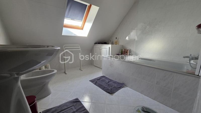 Maison - 160 m² - 6 pièces