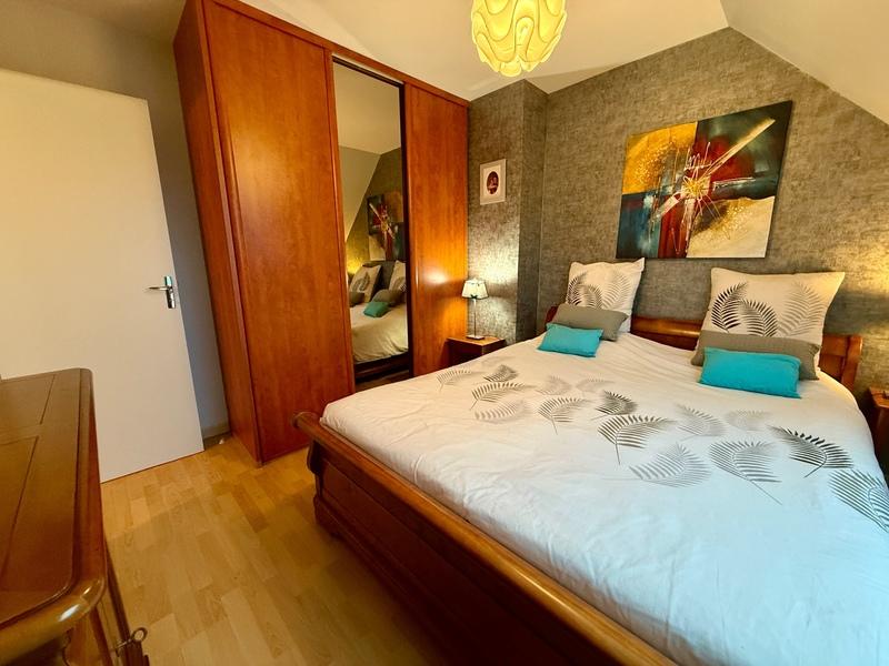 Maison - 127 m² - 7 pièces