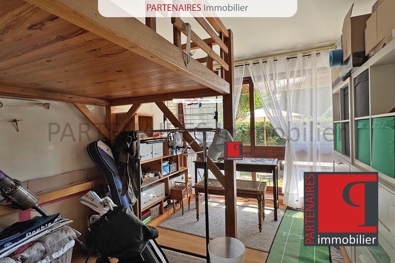 Appartement - 101 m² - 5 pièces