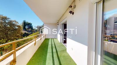 Appartement - 60 m² - 3 pièces