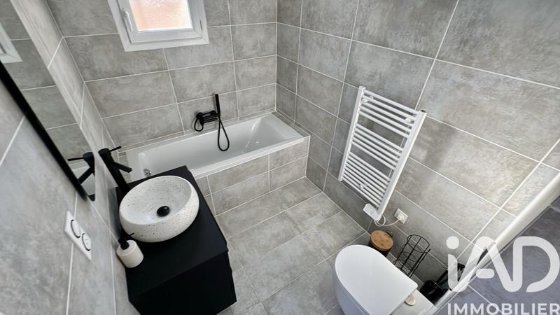 Maison - 137 m² - 6 pièces