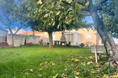 Maison - 77 m² - 5 pièces