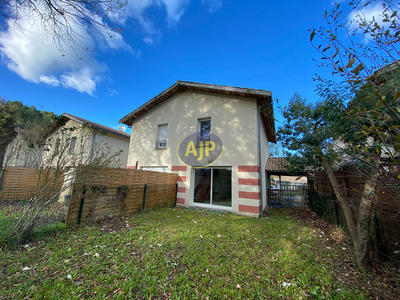 Maison - 58 m² - 3 pièces