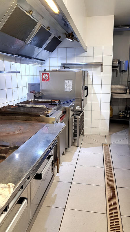 Fonds de commerce - Magasins - 250 m²