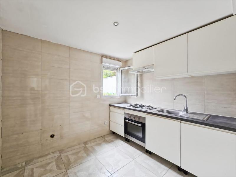 Maison - 169 m² - 9 pièces