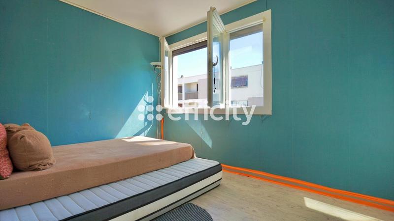 Appartement - 83 m² - 5 pièces