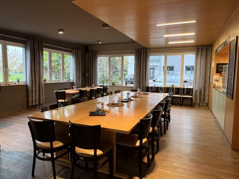 Local commercial - 450 000 m²