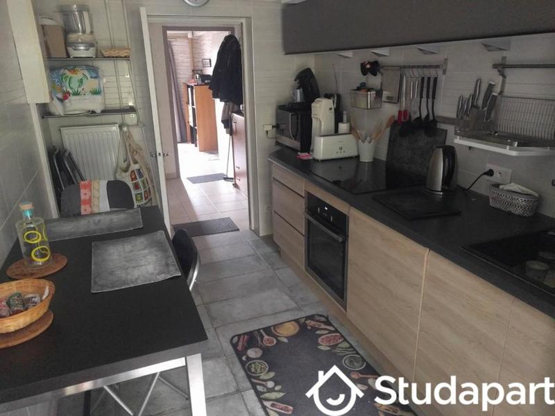 Chambre - 12 m² - 1 pièce