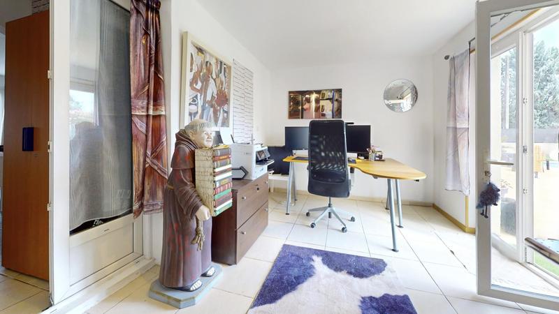 Maison - 181 m² - 9 pièces