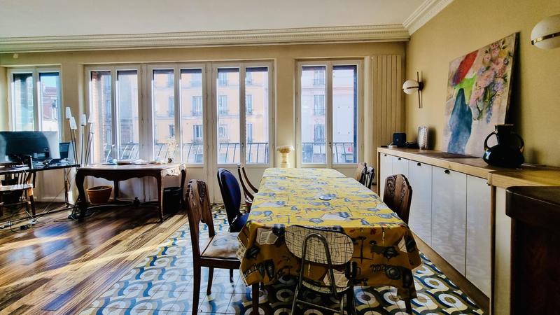 Appartement - 110 m² - 4 pièces