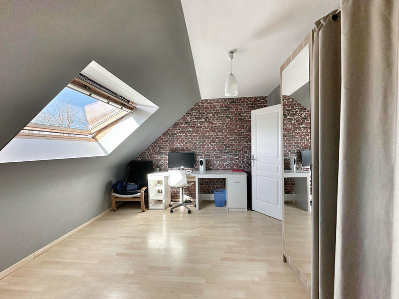 Maison - 132 m² - 8 pièces