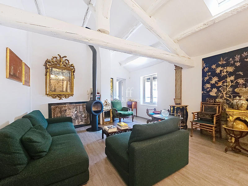 Appartement - 72 m² - 2 pièces