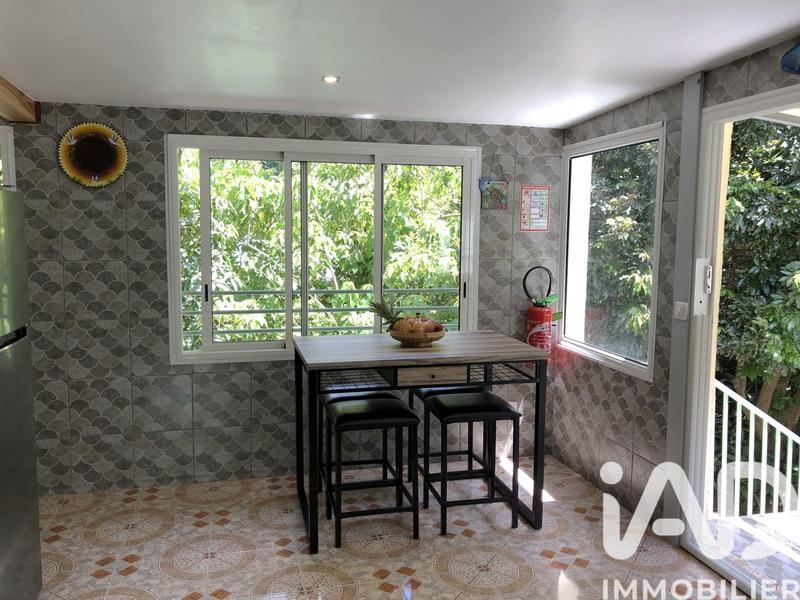 Maison - 280 m² - 13 pièces