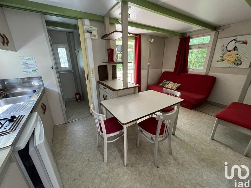 Local commercial - 30 000 m²