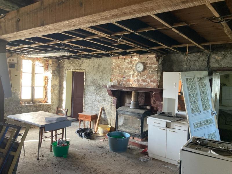 Corps de ferme - 150 m² - 1 pièce