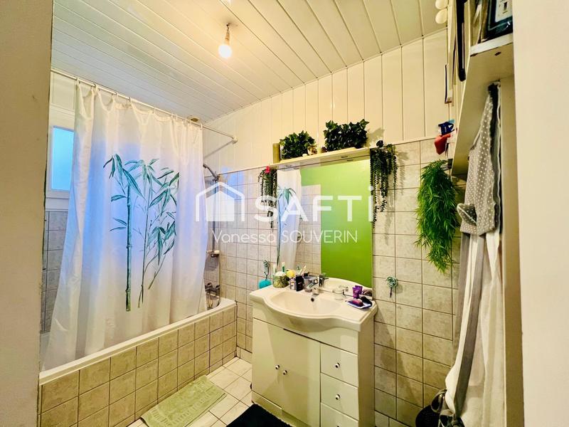 Maison - 93 m² - 4 pièces