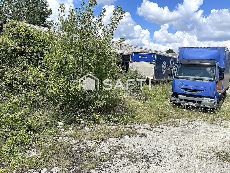 Terrain industriel - 14 012 m²